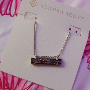 KENDRA SCOTT NECKLACE